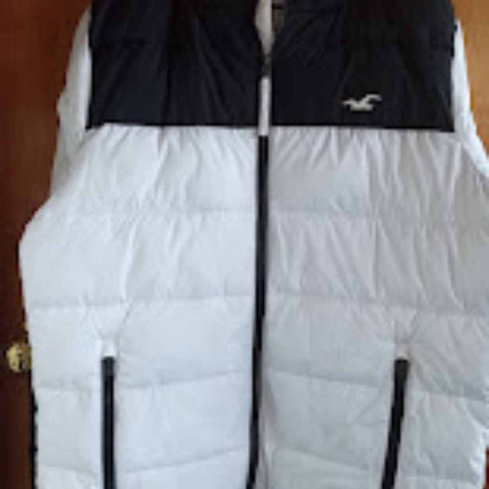 Hollister California puffer jacket